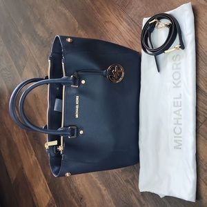 Michael Kors Saffiano Shoulder Bag